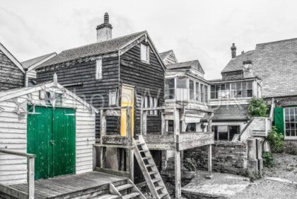 Timber and wooden huts in Lynsted, Kent, England - Photo Walk UK